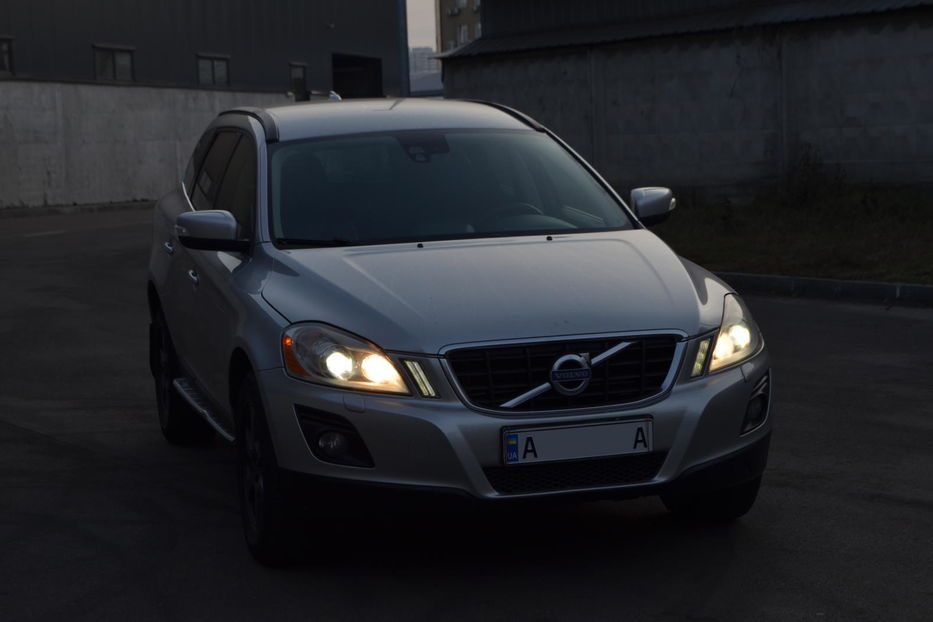 Продам Volvo XC60 D5 2008 года в Киеве