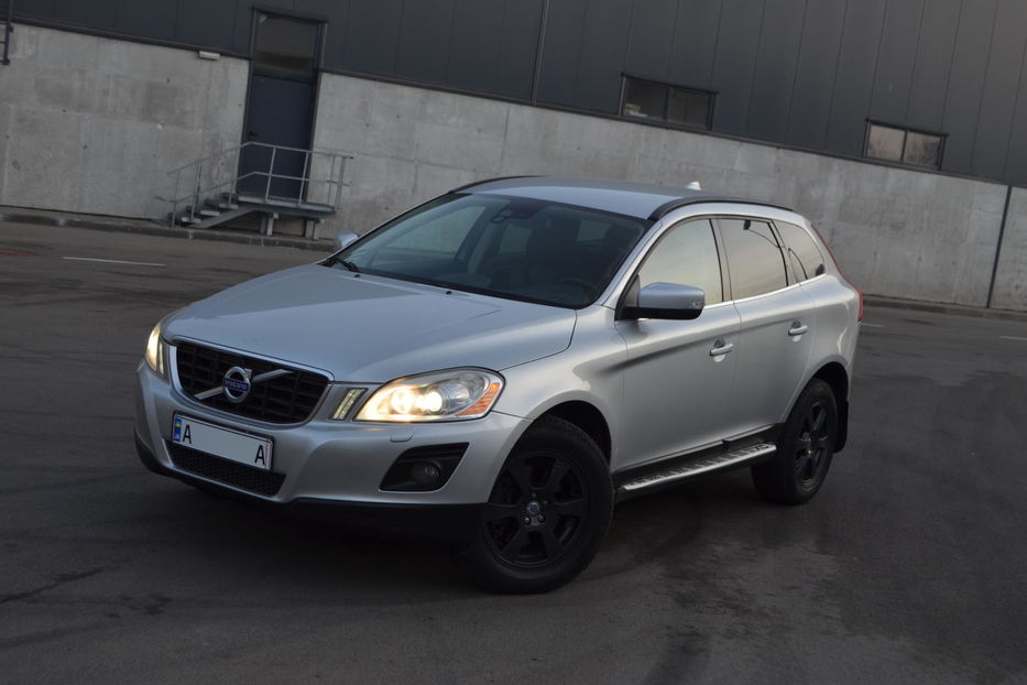 Продам Volvo XC60 D5 2008 года в Киеве