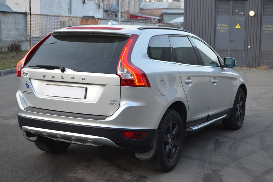 Продам Volvo XC60 D5 2008 года в Киеве