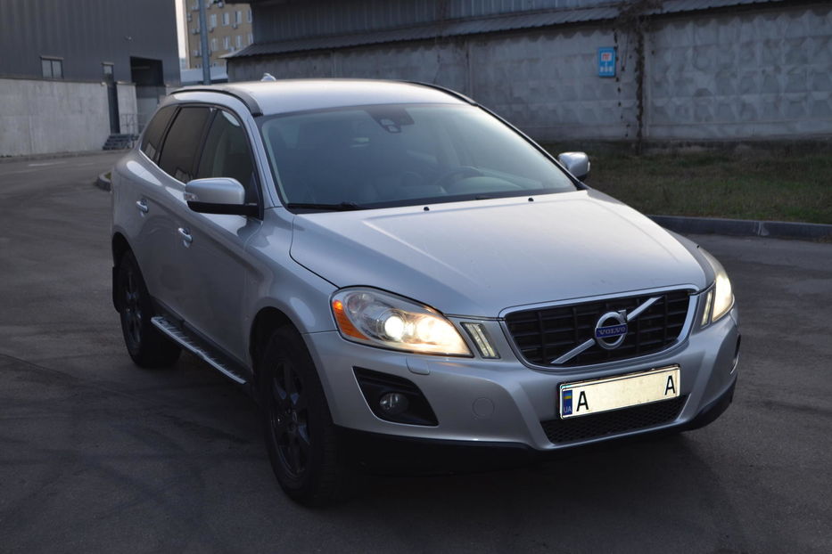 Продам Volvo XC60 D5 2008 года в Киеве