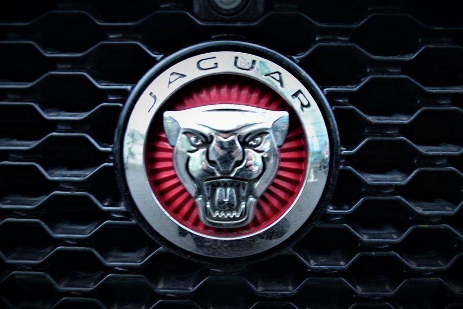 Продам Jaguar XF PREMIUM 2016 года в Киеве