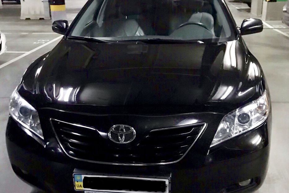 Продам Toyota Camry XLE 2008 года в Киеве