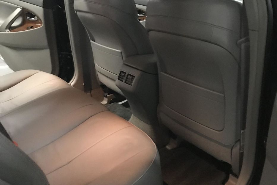 Продам Toyota Camry XLE 2008 года в Киеве