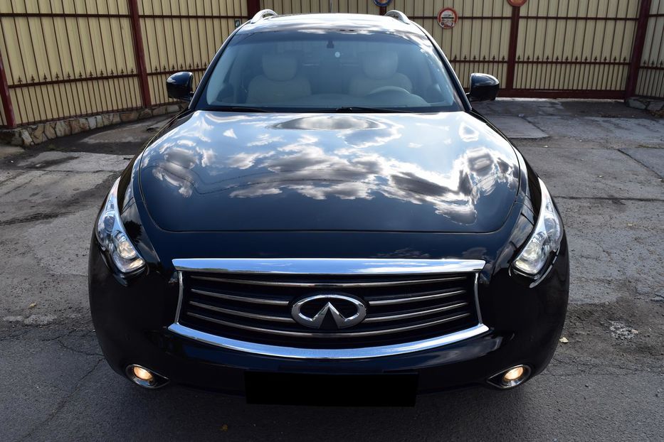 Продам Infiniti FX 2013 года в Одессе