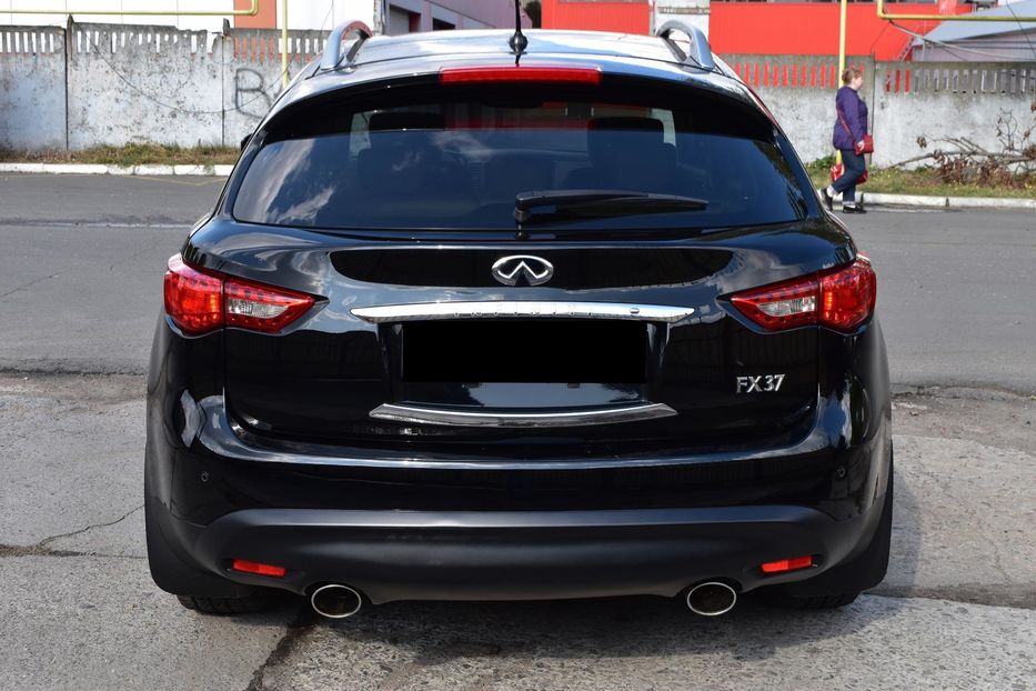 Продам Infiniti FX 2013 года в Одессе