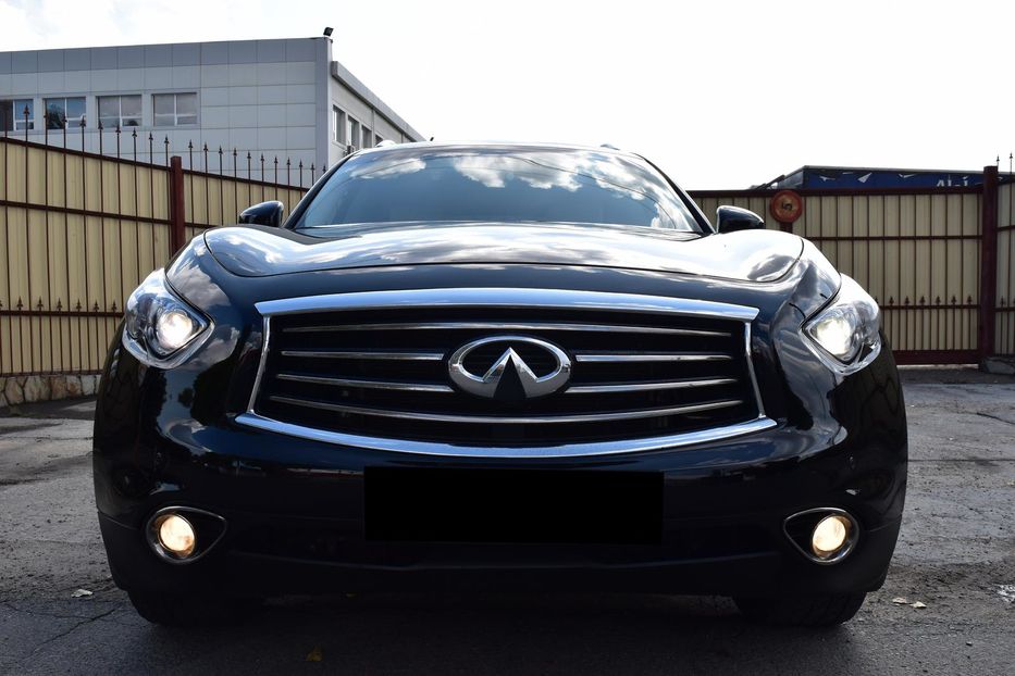 Продам Infiniti FX 2013 года в Одессе