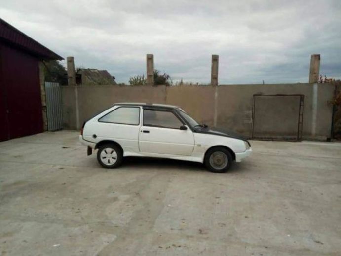 Продам ЗАЗ 1102 Таврия 1993 года в г. Вознесенск, Николаевская область