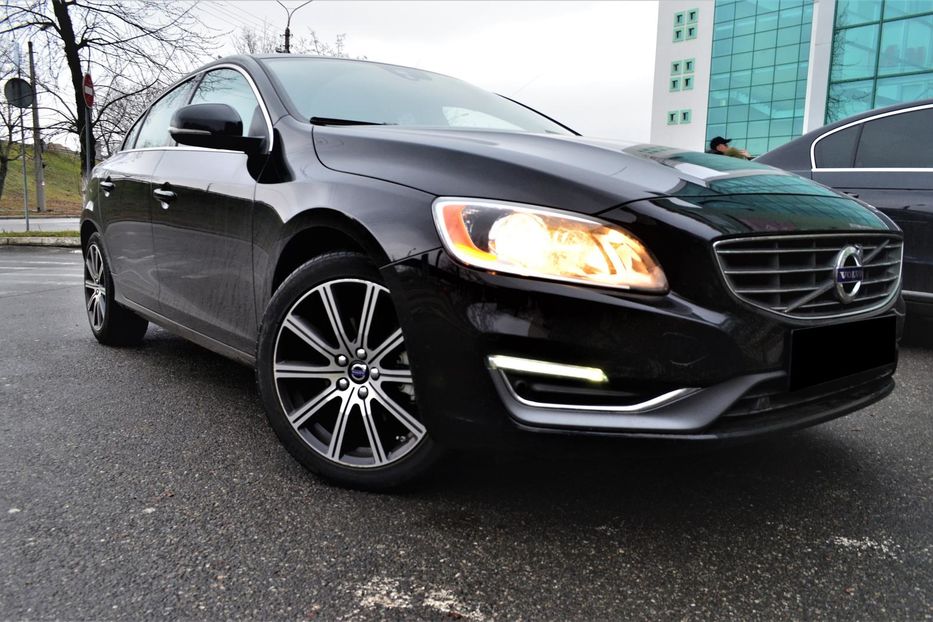 Продам Volvo S60 INSCRIPTION LONG 2016 года в Киеве