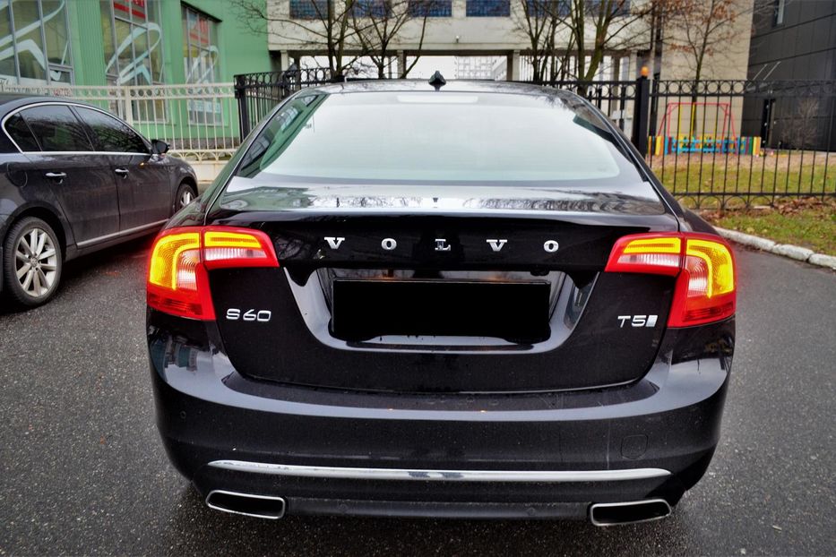 Продам Volvo S60 INSCRIPTION LONG 2016 года в Киеве