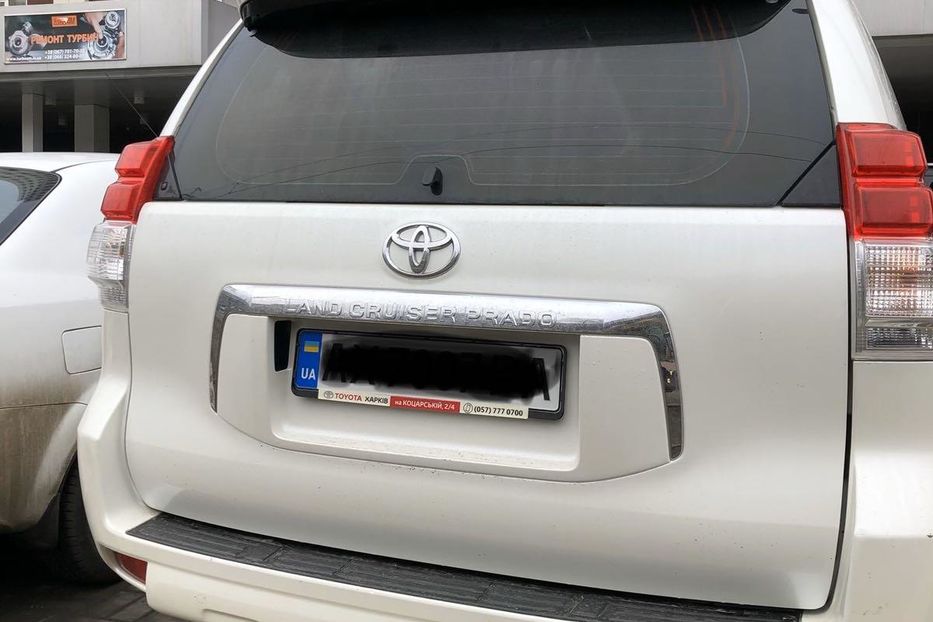 Продам Toyota Land Cruiser Prado 2012 года в Харькове