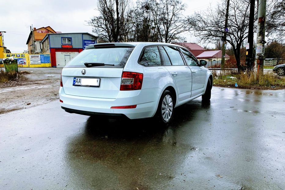 Продам Skoda Octavia A7 2016 года в Киеве