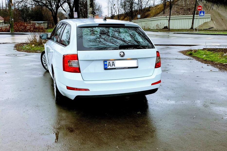 Продам Skoda Octavia A7 2016 года в Киеве