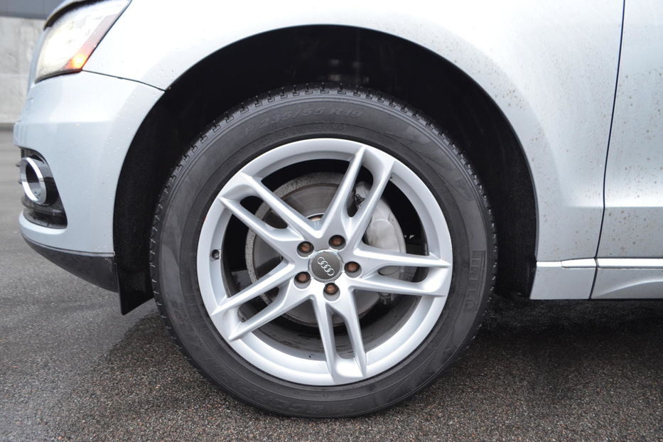 Продам Audi Q5 2013 года в Киеве