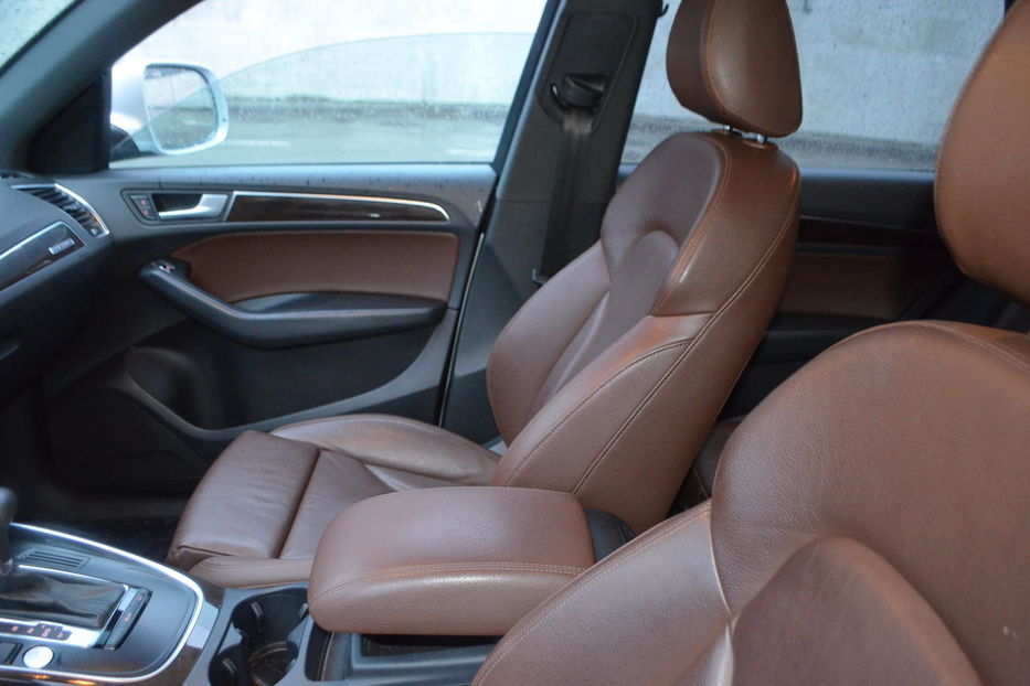 Продам Audi Q5 2013 года в Киеве