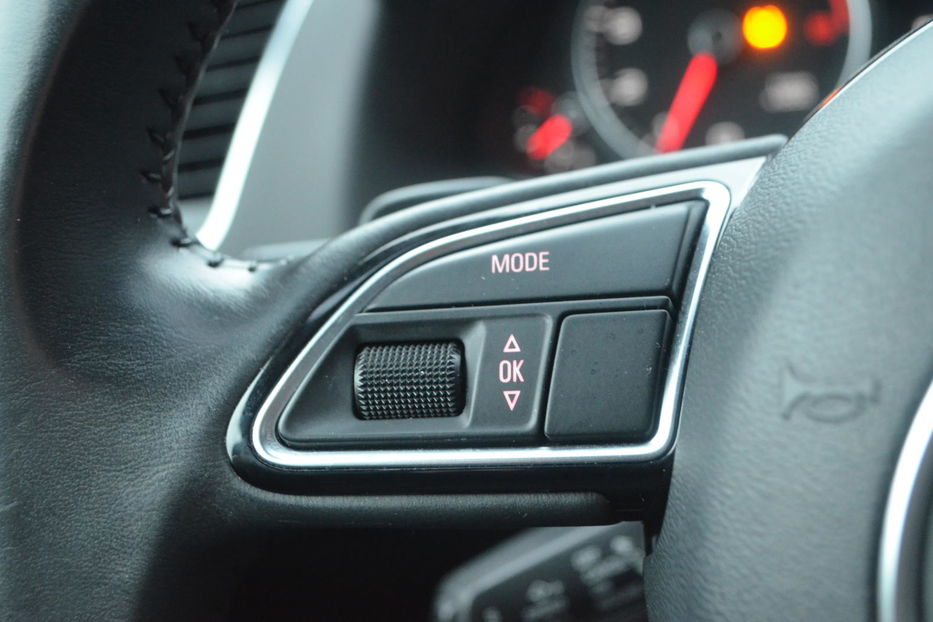 Продам Audi Q5 2013 года в Киеве