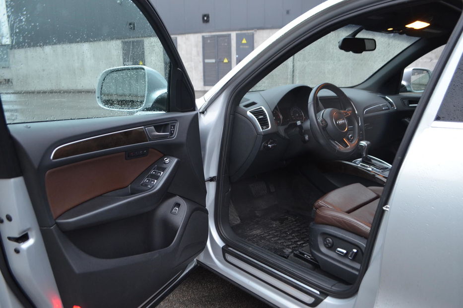 Продам Audi Q5 2013 года в Киеве