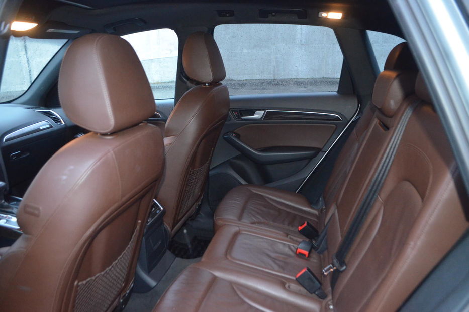 Продам Audi Q5 2013 года в Киеве