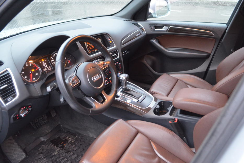 Продам Audi Q5 2013 года в Киеве