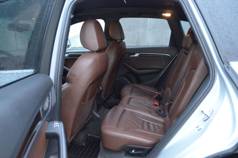 Продам Audi Q5 2013 года в Киеве