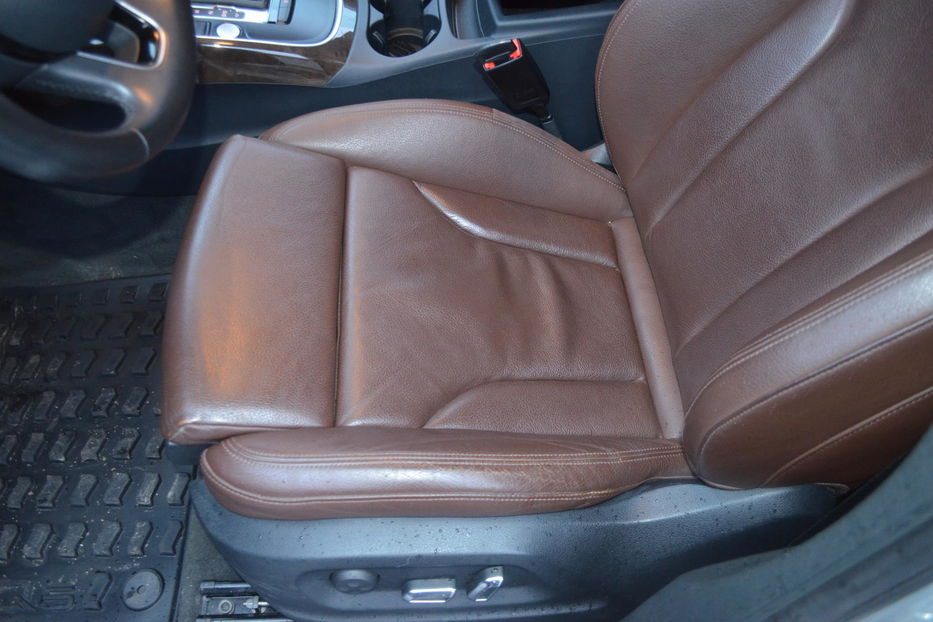 Продам Audi Q5 2013 года в Киеве