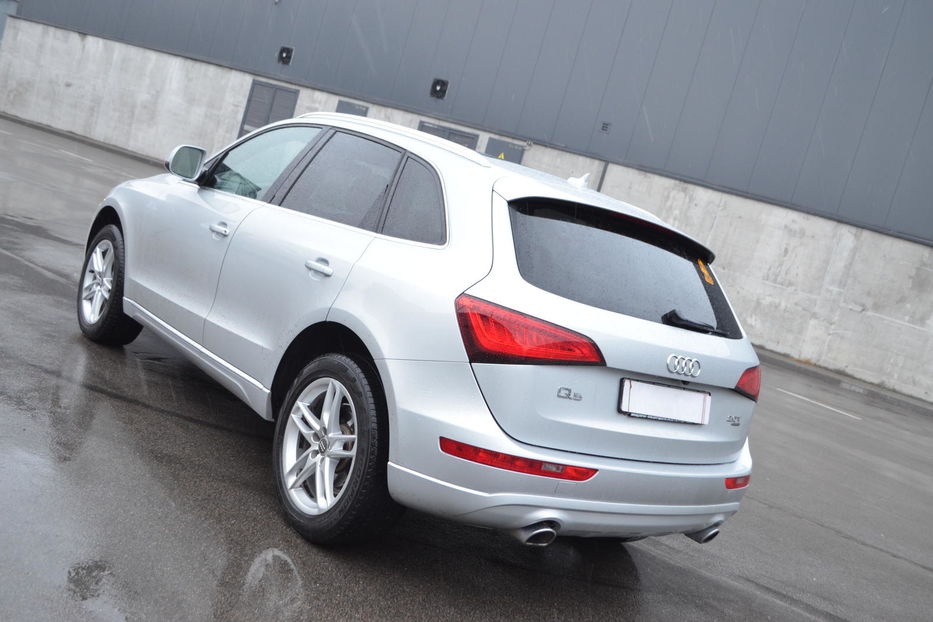 Продам Audi Q5 2013 года в Киеве