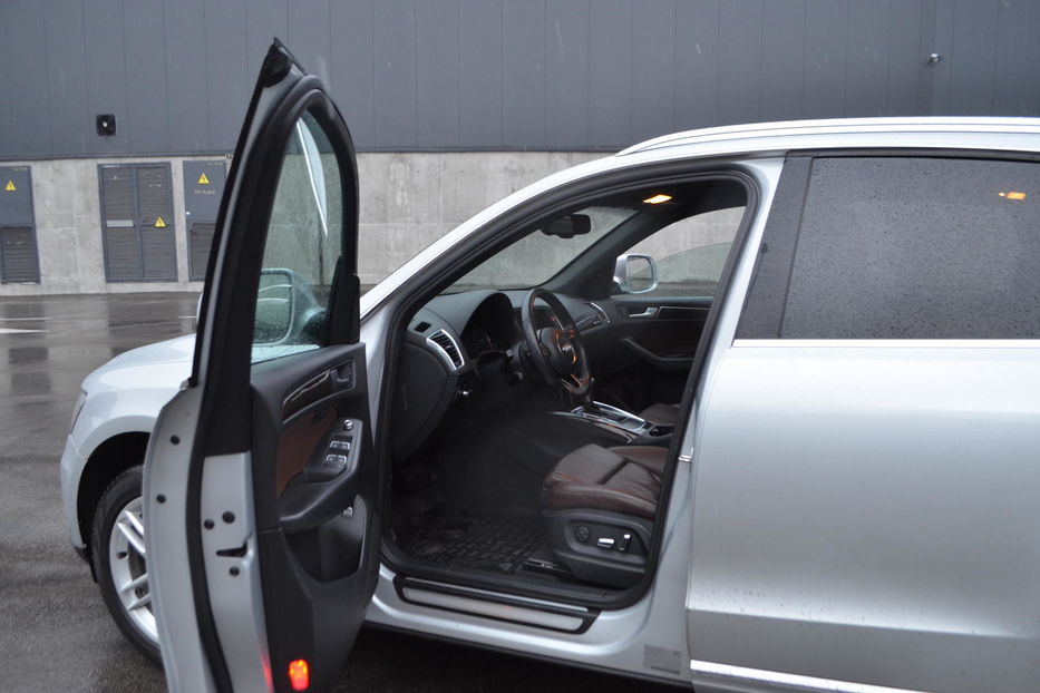 Продам Audi Q5 2013 года в Киеве