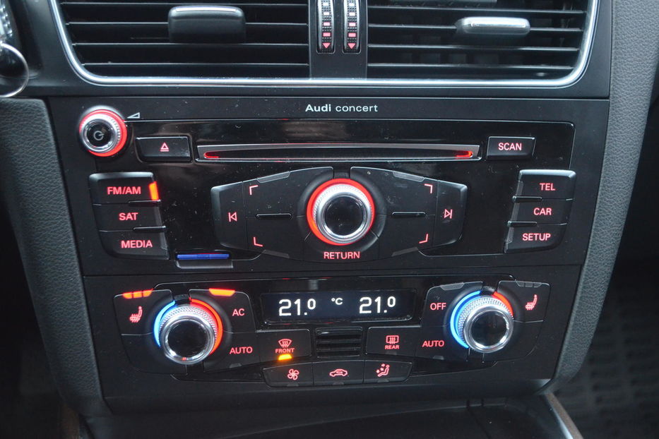 Продам Audi Q5 2013 года в Киеве