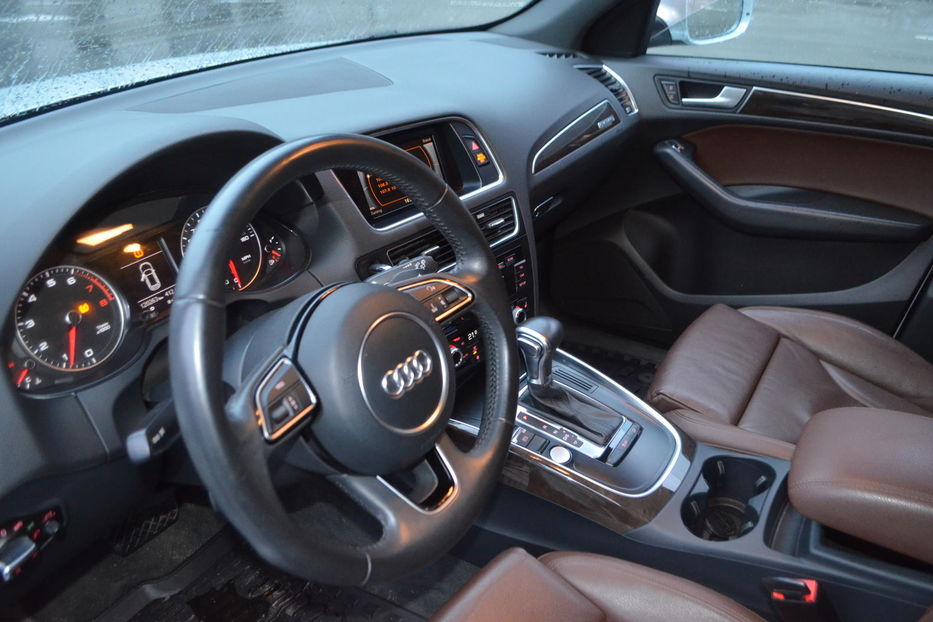Продам Audi Q5 2013 года в Киеве