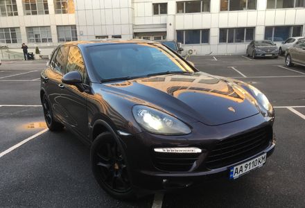 Продам Porsche Cayenne 2012 года в Киеве