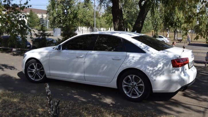 Продам Audi A6 2012 года в Киеве