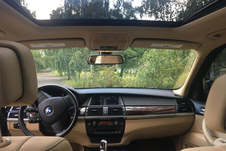 Продам BMW X5 2013 года в Киеве