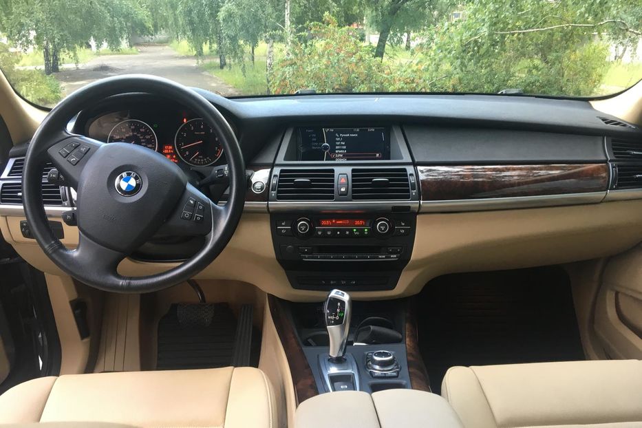 Продам BMW X5 2013 года в Киеве