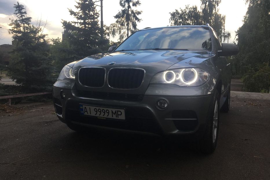 Продам BMW X5 2013 года в Киеве