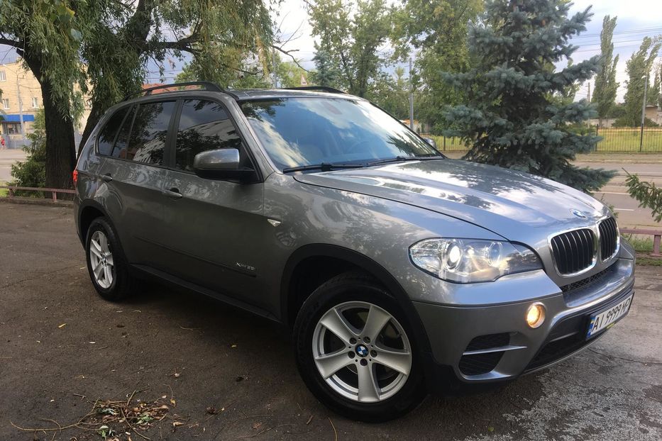 Продам BMW X5 2013 года в Киеве