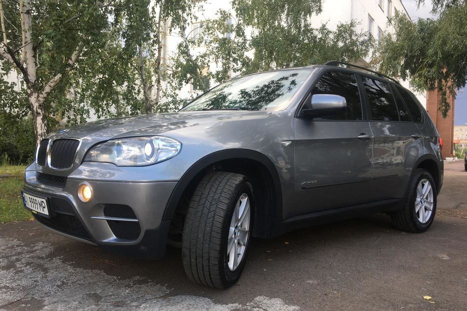 Продам BMW X5 2013 года в Киеве