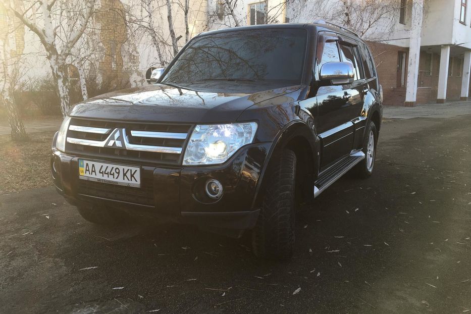 Продам Mitsubishi Pajero Wagon 2008 года в Киеве