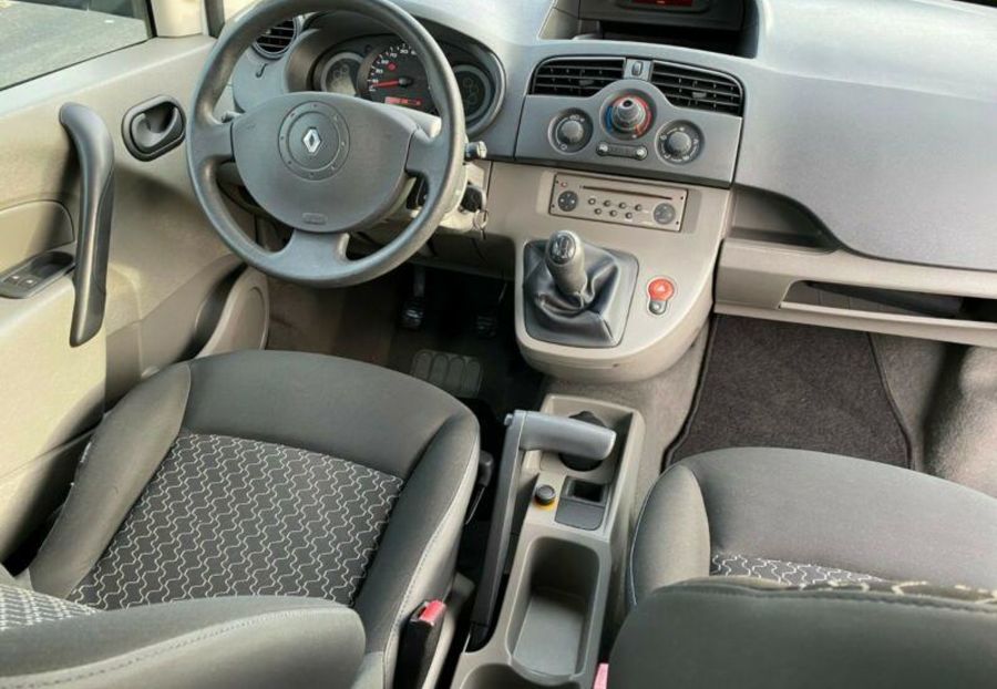 Продам Renault Kangoo пасс. 2009 года в Львове