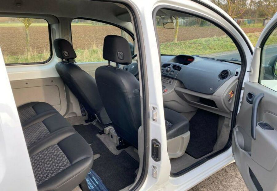 Продам Renault Kangoo пасс. 2009 года в Львове