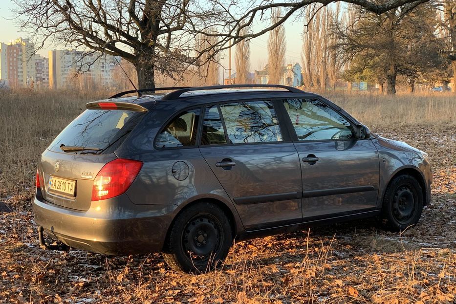 Продам Skoda Fabia 2010 года в Киеве