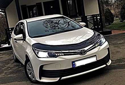 Продам Toyota Corolla City White pearl 2018 года в Киеве