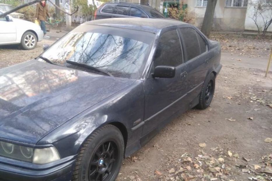 Продам BMW 323 1997 года в Одессе