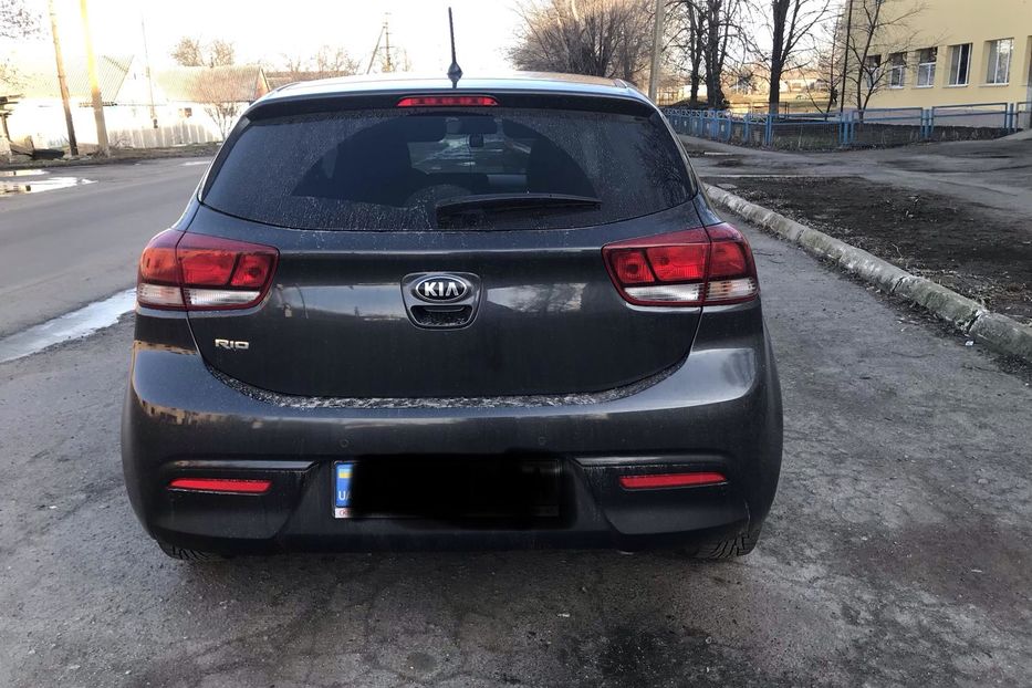 Продам Kia Rio Business  2017 года в Запорожье