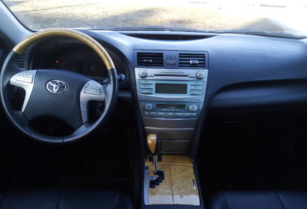 Продам Toyota Camry 2008 года в Киеве