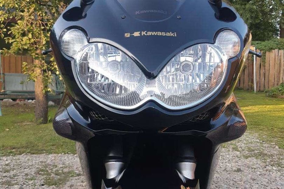 Продам Мотоциклы Все KAWASAKI ZZ-R1200 2002 года в Киеве