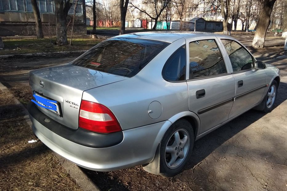 Продам Opel Vectra B 1998 года в г. Мариуполь, Донецкая область