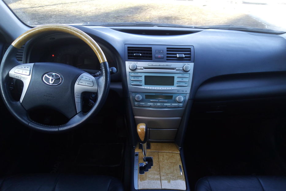 Продам Toyota Camry 2008 года в Киеве