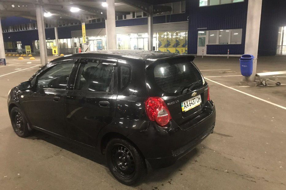 Продам Chevrolet Aveo 2011 года в Киеве