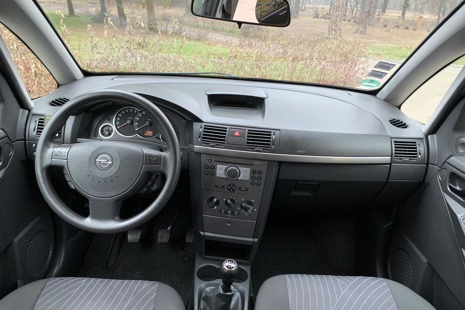 Продам Opel Meriva 2006 года в Киеве