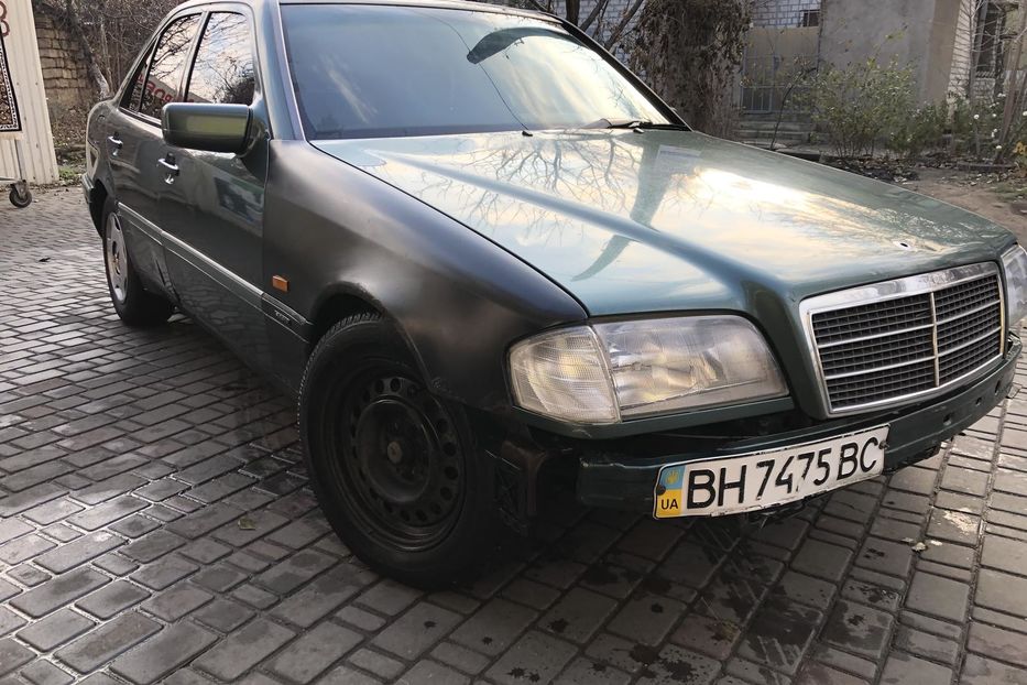 Продам Mercedes-Benz C-Class 2.0 avangard  1995 года в Одессе
