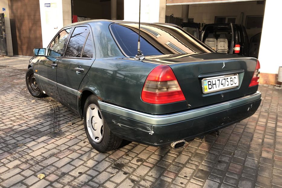 Продам Mercedes-Benz C-Class 2.0 avangard  1995 года в Одессе